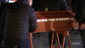 Diciannovenne muore sul confine Polonia-Bielorussia: il funerale a Bohoniki