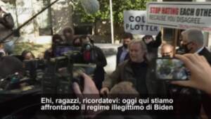 Usa, Bannon: “Ora andiamo all’attacco e affrontiamo il regime di Biden”