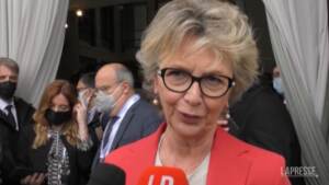 Imprese, Confesercenti: “Importante aprire dialogo con la politica, ci vuole unità”