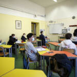 Scuola: caos quarantene e classi in dad. Critiche ad Asl su ritardi tamponi
