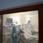 Record di contagi in Germania, la preoccupazione di Merkel: “Situazione drammatica”