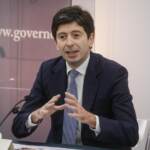 Covid, Speranza: “Sfida ancora aperta, ma abbiamo retto in fase più dura”. Ricciardi: “Non serve lockdown per no vax”