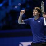 Atp Finals: Zverev batte Hurkacz e va in semifinale, Sinner è già fuori