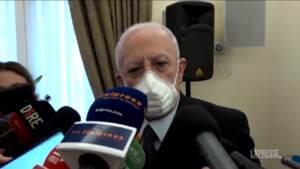 Covid, De Luca: “Solidarietà a Trieste, realtà violentata dalla stupidità”