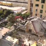 Crolla palazzina nel Casertano: 74enne tratta in salvo, il marito ancora sotto le macerie