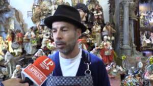 Napoli, al via la Fiera dei pastori di San Gregorio Armeno: Damiano dei Maneskin il più richiesto