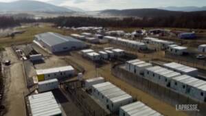 Bosnia, la Ue inaugura un campo per i migranti in Krajina