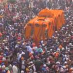 Pakistan, in migliaia celebrano l’anniversario della nascita del leader Sikh Baba Guru Nanak