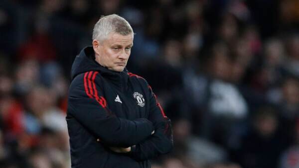 Manchester United limoge son entraîneur Solskjaer