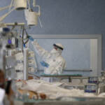 Covid, oltre 13mila casi e 30 decessi in 24 ore