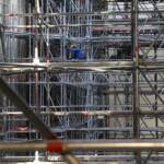 Milano, operaio precipita da 20 metri e muore