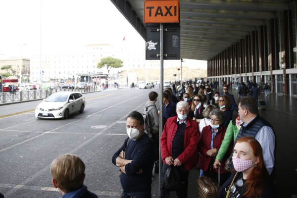 Roma, sciopero nazionale dei lavoratori del servizio TAXI