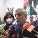 Tajani: “Sì al green pass rafforzato e alla terza dose”