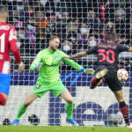 Champions, impresa Milan a Madrid. Atletico ko e sogno ottavi ancora vivo