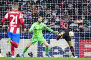 impresa Milan a Madrid. Atletico ko e sogno ottavi ancora vivo