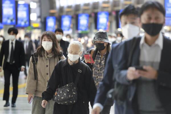 Covid: Giappone chiude ingresso a stranieri per timore variante omicron