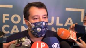 Mascherine all’aperto, Salvini: “Scelte alla De Luca non ci portano lontano”