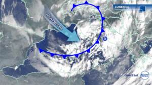 Meteo: il maltempo di stampo invernale prosegue la sua discesa verso il sud dell'Italia
