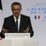 Oms: “Rischi molto alti da variante Omicron”