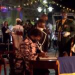 Barbados, il giuramento della premier e della Presidente della Repubblica