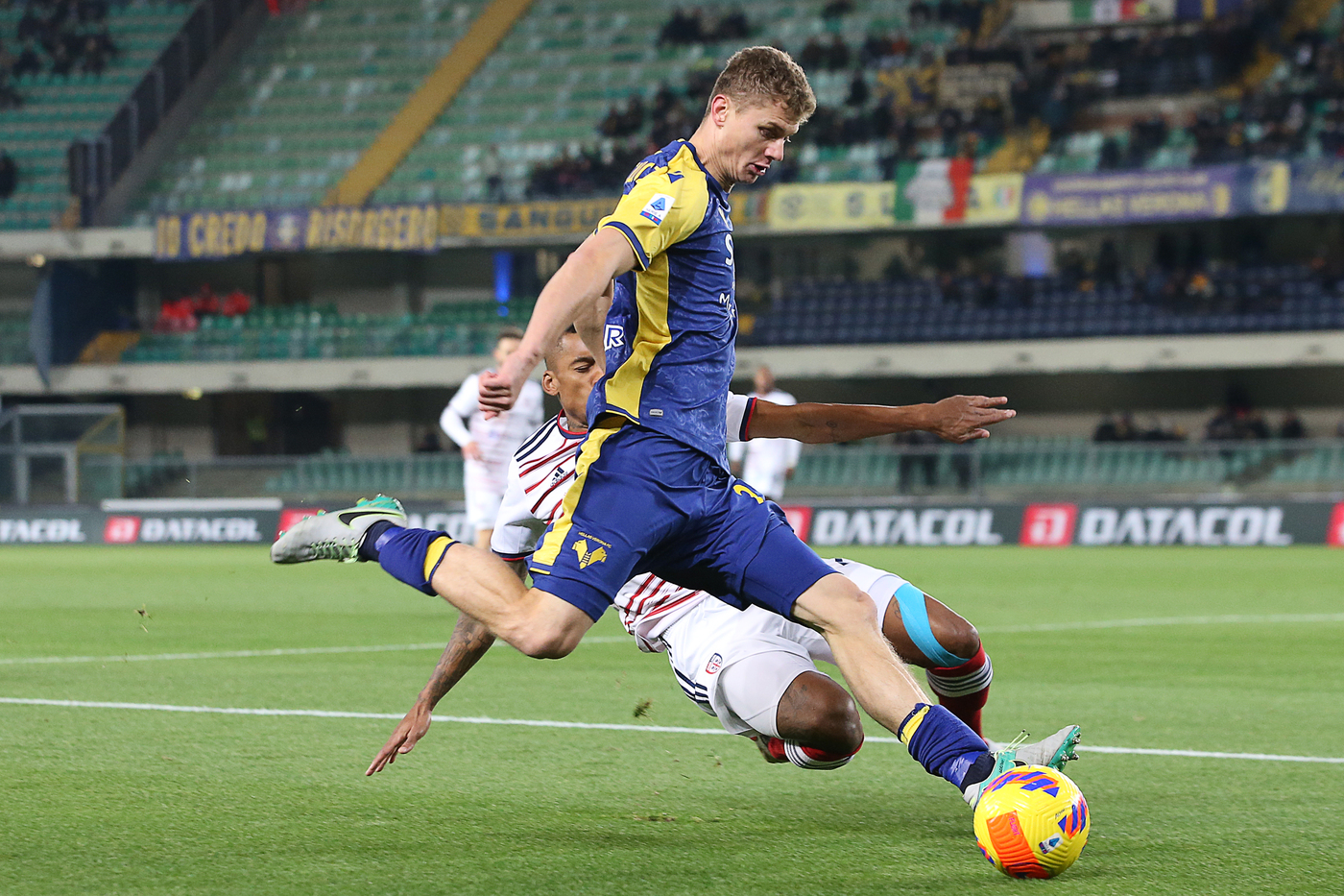 Verona non sfonda muro Cagliari, 0-0 al Bentegodi