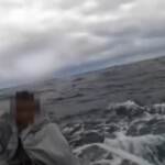 Giappone, alla deriva in mare per 24 ore aggrappato alla sua barca capovolta