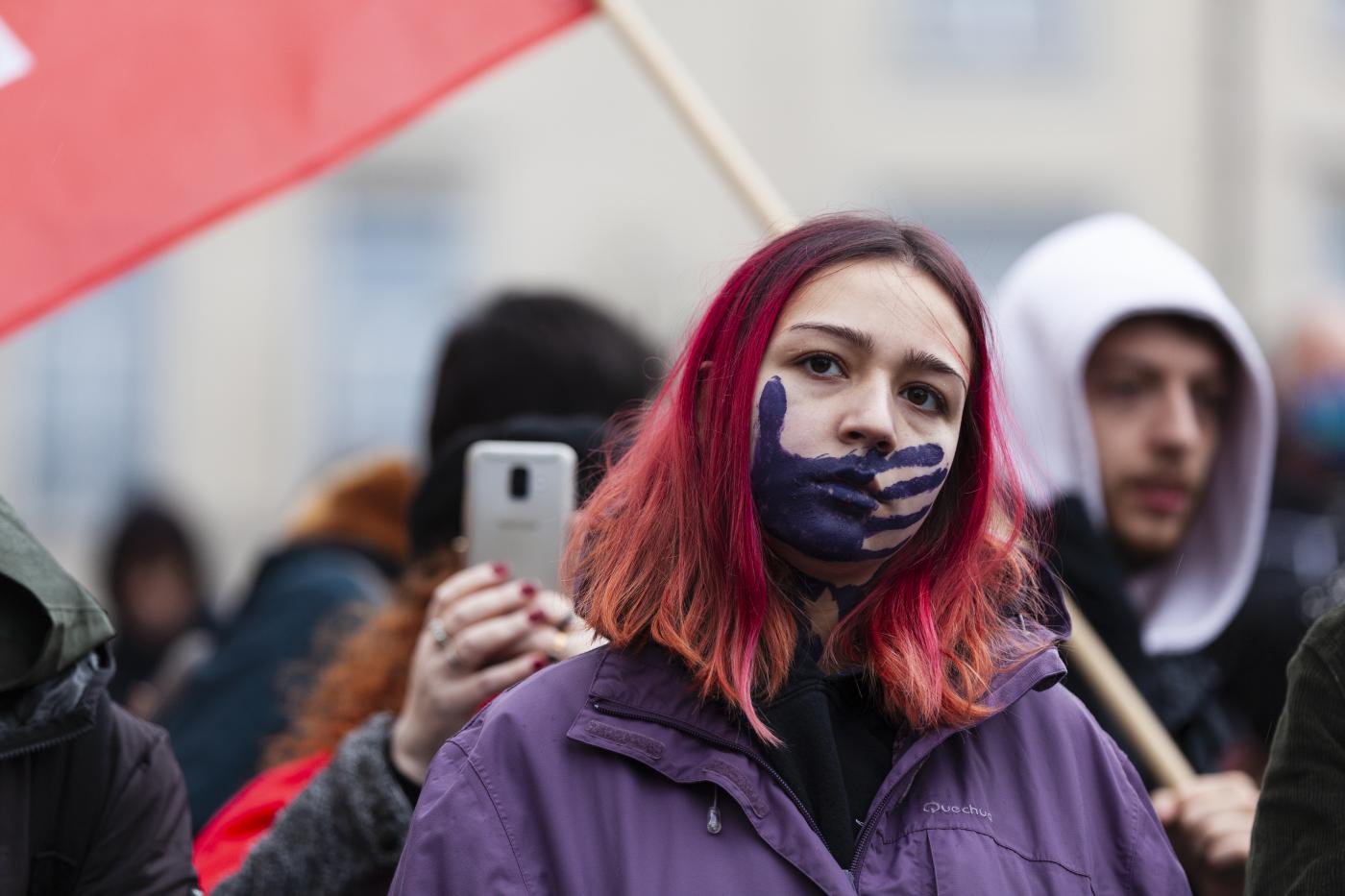 Femminicidi, Curzio: “122 donne uccise nel 2022, inquietante” Femminicidi, Curzio: “122 donne uccise nel 2022, inquietante”