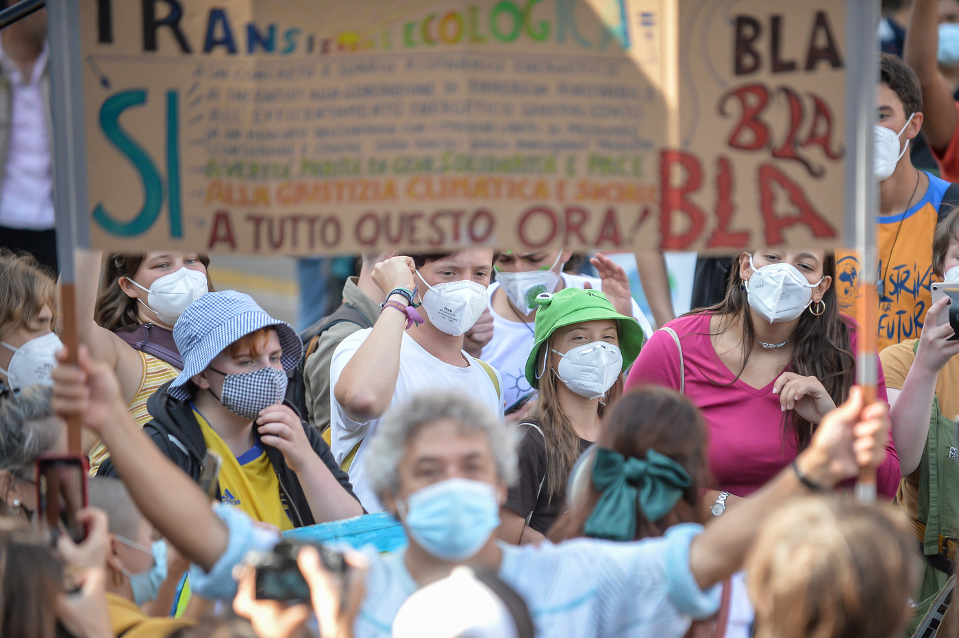Clima, Fridays for future: “Italia ago della bilancia su gas in tassonomia Ue”