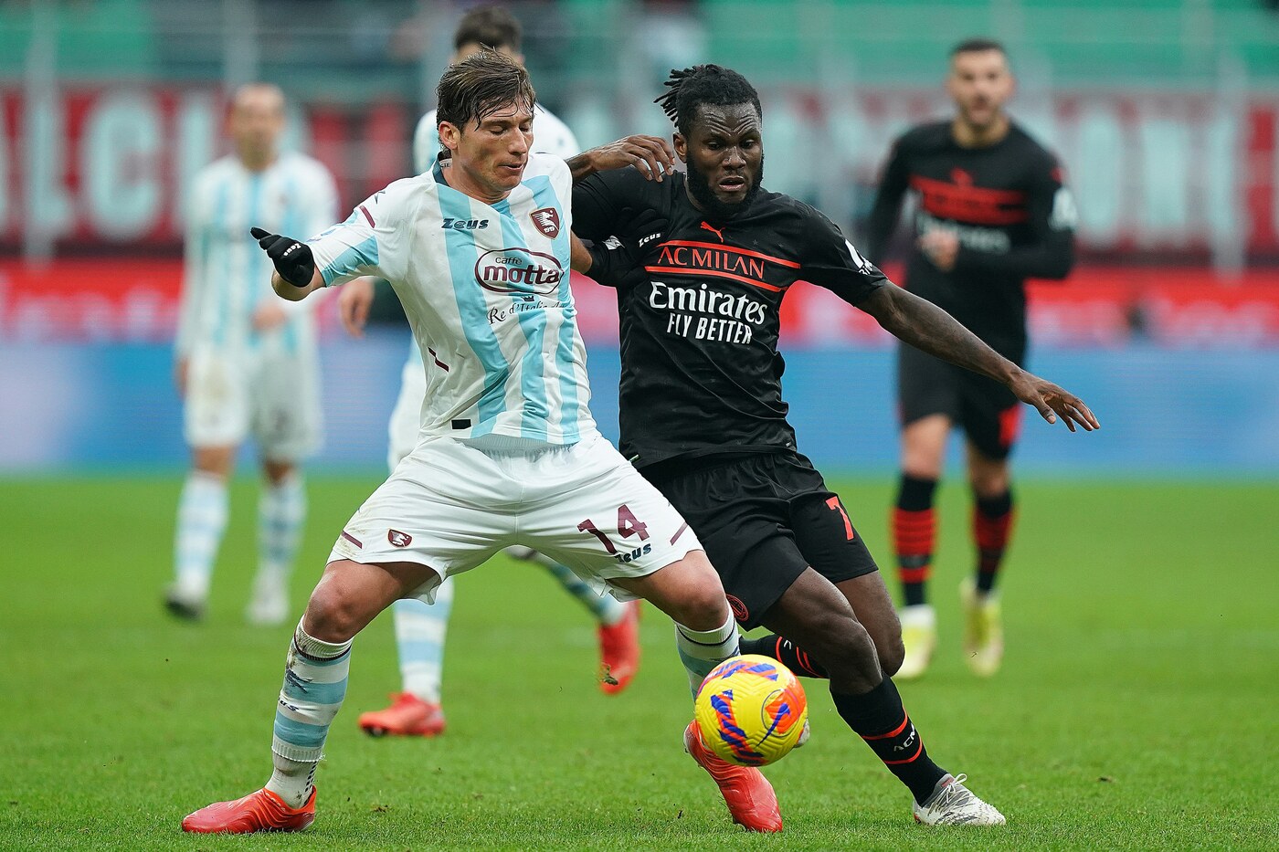Milan sul velluto con Kessie e Saelemaekers, Salernitana ko