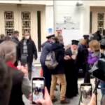 Grecia, prete ortodosso contesta Papa: “Sei eretico”