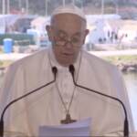 Migranti, Papa: “Il Mediterraneo cimitero senza lapidi è naufragio civiltà”