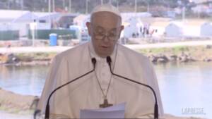 Migranti, Papa: “Il Mediterraneo cimitero senza lapidi è naufragio civiltà”