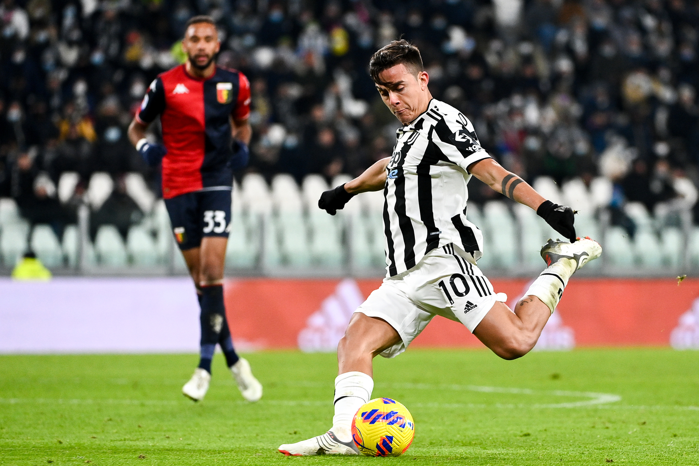 Serie A, Cuadrado e Dybala e la Juventus piega Genoa: allo Stadium torna il sorriso