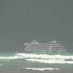 Hawaii: piogge torrenziali e forti venti, strade allagate e danni ingenti