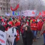 Belgio: la protesta degli operatori sanitari contro l’obbligo vaccinale