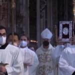 Immacolata, cardinale Battaglia: “Napoli ha bisogno del ‘noi’ contro diffidenza e indifferenza”