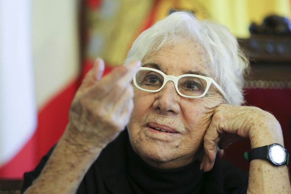 Galleria foto 'Addio a Lina Wertmuller, gli scatti più belli della regina della commedia all’italiana | GALLERY' - foto 2