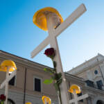 Incidenti lavoro: colpito da lastra in cemento, muore operaio nel Pavese