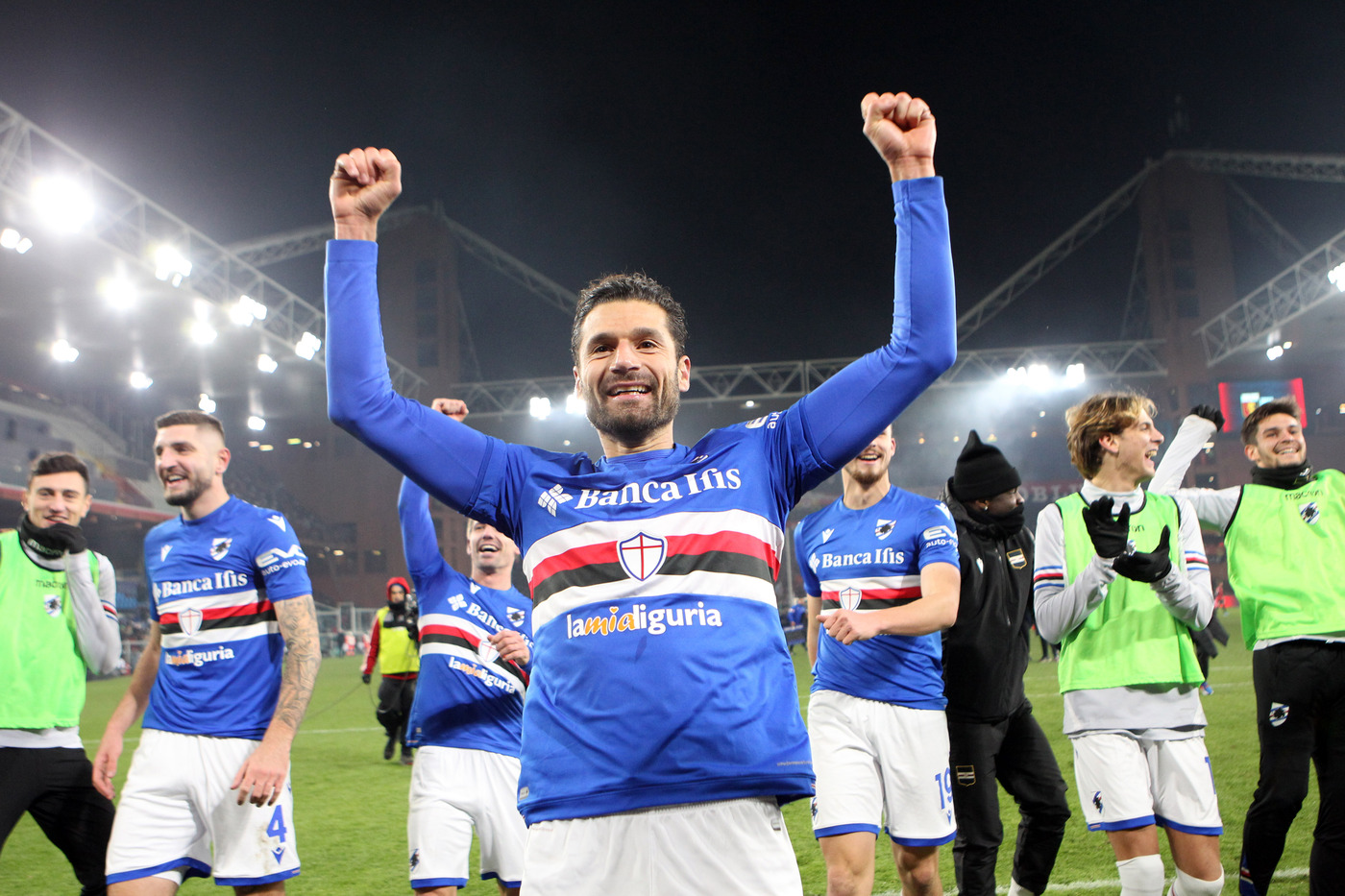 La Sampdoria vince il derby della Lanterna: Genoa sconfitto 3-1