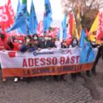 Scuola, sciopero di studenti e docenti davanti al Miur