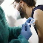 Madame, Camila Giorgi e altri 23 verso processo per false vaccinazioni Covid