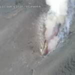 La Palma, le riprese aeree dell’eruzione del vulcano