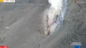 La Palma, le riprese aeree dell’eruzione del vulcano