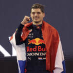 F1, Verstappen è campione mondiale: beffato Hamilton all’ultimo giro
