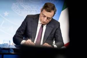 Il Presidente Mario Draghi partecipa in videoconferenza al Democracy Summit 2021