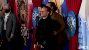 Los Angeles: Bono, The Edge e Matthew McConaughey alla prima di ‘Sing 2’