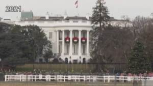Sessant’anni di decorazioni natalizie alla Casa Bianca per onorare i presidenti