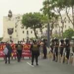 Perù, manifestazione di protesta contro il blocco della miniera di rame di Las Bambas