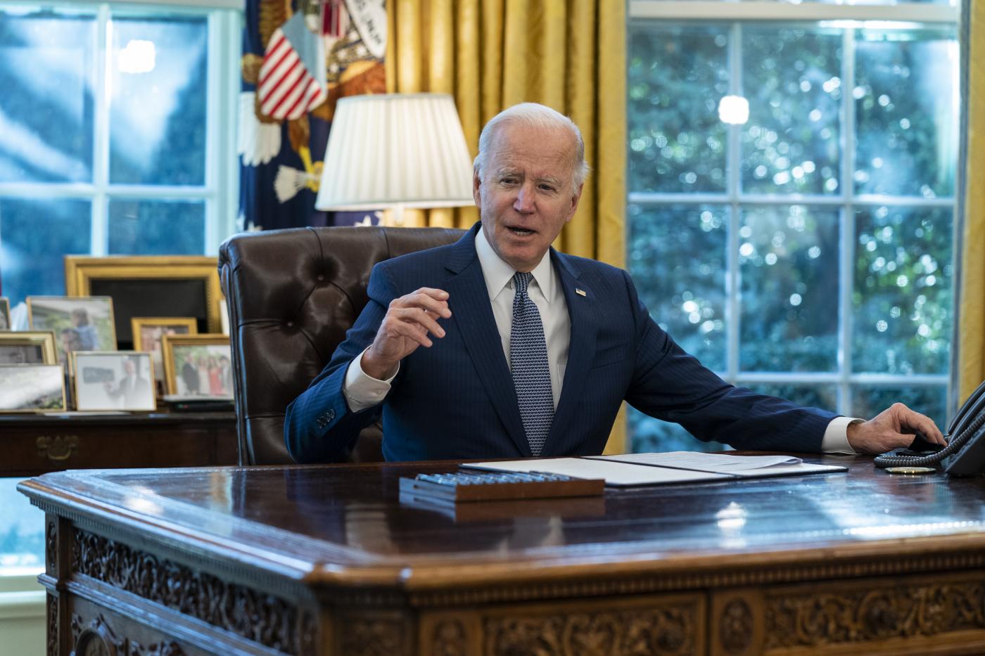 Covid, Biden: “Negli Usa superati 800mila morti, vaccinatevi”
