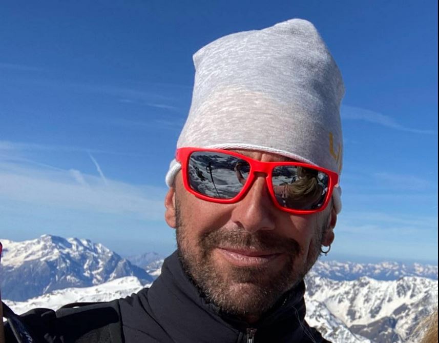 Morto Jacopo, fratello 40enne di Deborah Compagnoni, travolto da una valanga Morto Jacopo, fratello 40enne di Deborah Compagnoni, travolto da una valanga